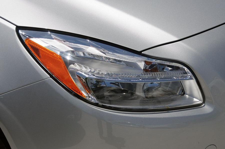  Buick Regal 2011 года  (фото 69 из 77)